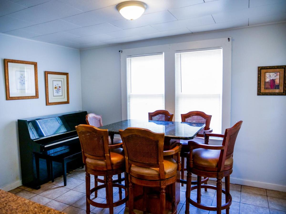 Private Home In Ocala With Fenced Yard, Piano, Central Location, Pets Welcome Extérieur photo